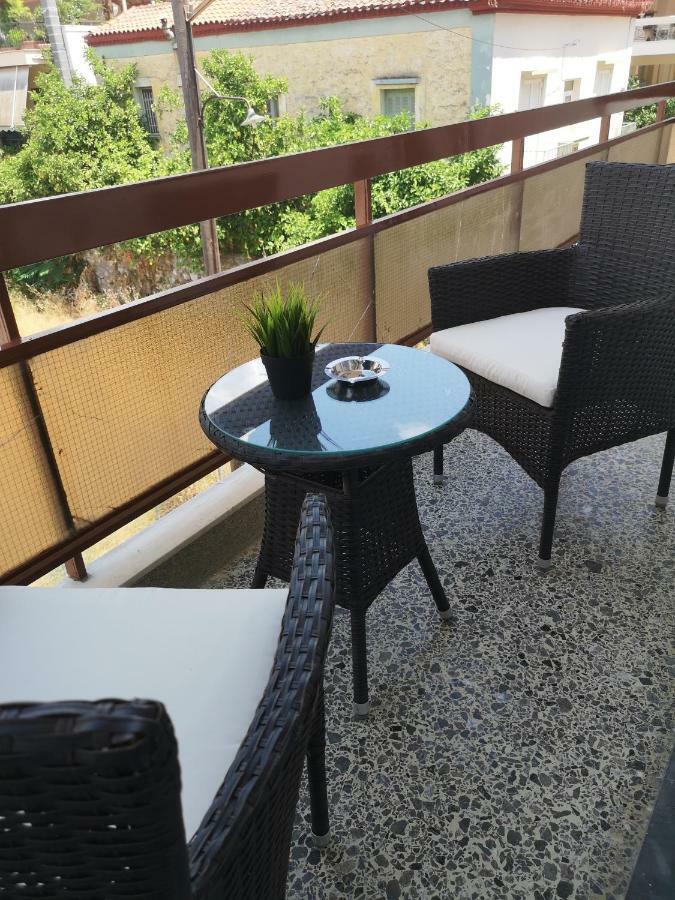 Explore Greece From Bright City Centre Apartment Chalkís Buitenkant foto